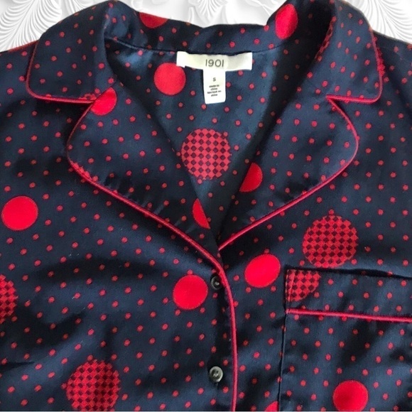 1901 Button Up Long Sleeve Navy Blouse With Red Polka Dots Small NWOT - Picture 6 of 6
